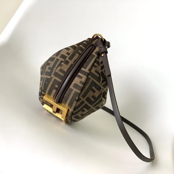 Fendi Fendigraphy Small Hobo Bag بني Hobo