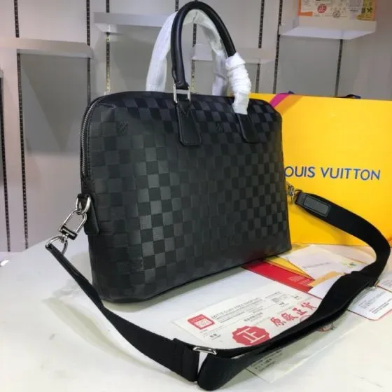 Louis Vuitton Porte-Documents Jour Negro Bolso bandolera