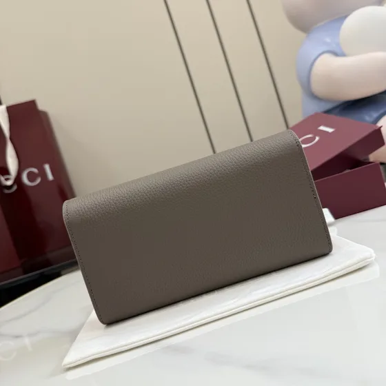 Gucci Gg Marmont Pelle Continental Portafoglio Grigio Marrone Portafoglio