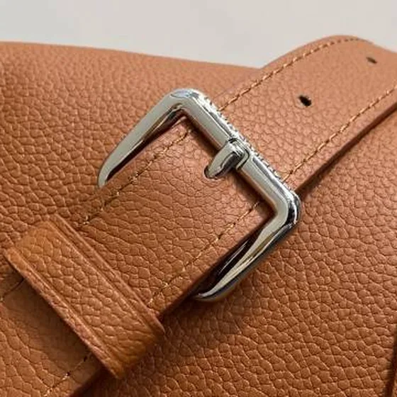 Louis Vuitton Keepall Bandouli re 35 Brown 35 travel