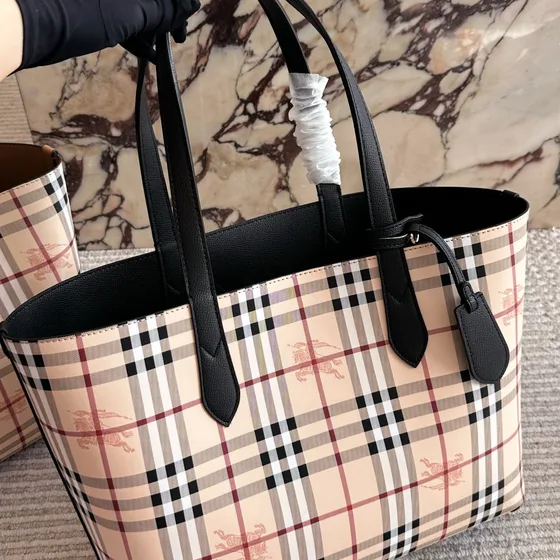 Burberry Haymarket Check Tote Beige Briar Brown Tote Bag