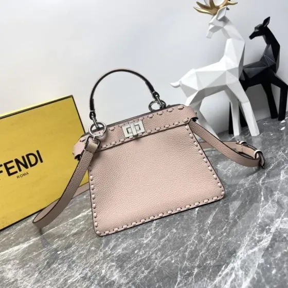 Fendi Peekaboo Iseeu Petite Selleria Light Pink Top Handle