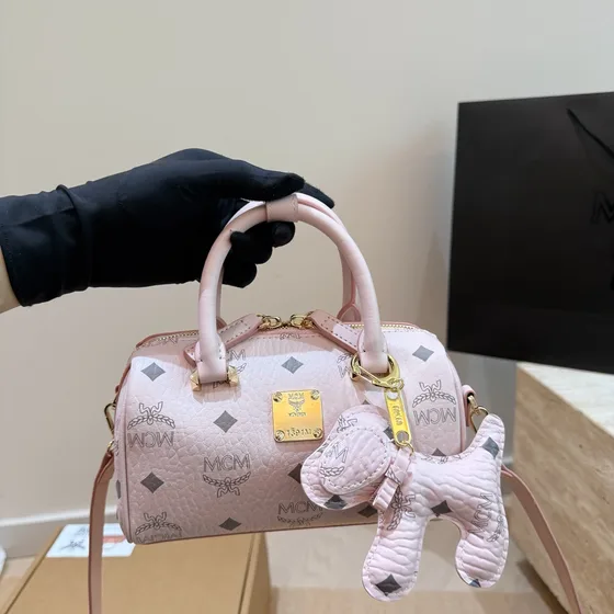 MCM Ella Boston Mini أسود Top Handle