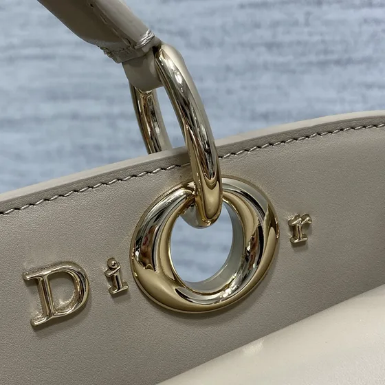 Dior Anse Étoile Beige Tophåndtag