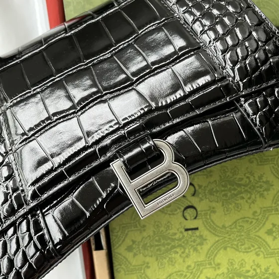 Balenciaga Hourglass Wallet On Chain Black Woc