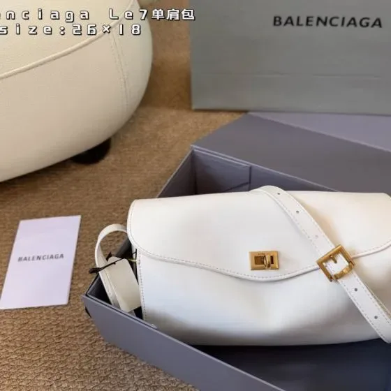 Balenciaga Le7 White 26 18 Shoulder Bag