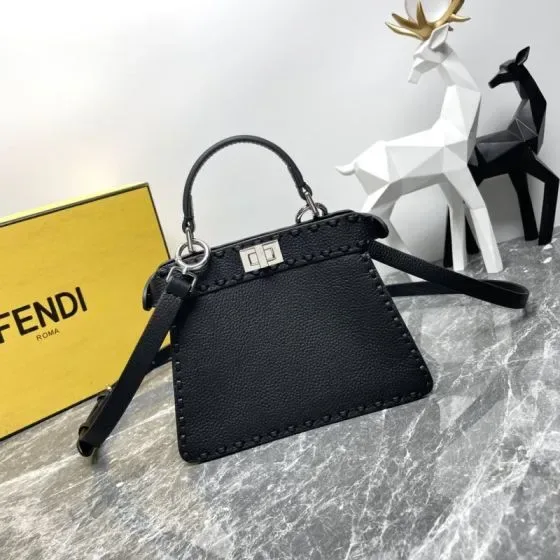 Fendi Peekaboo Iseeu Small Black Top Handle