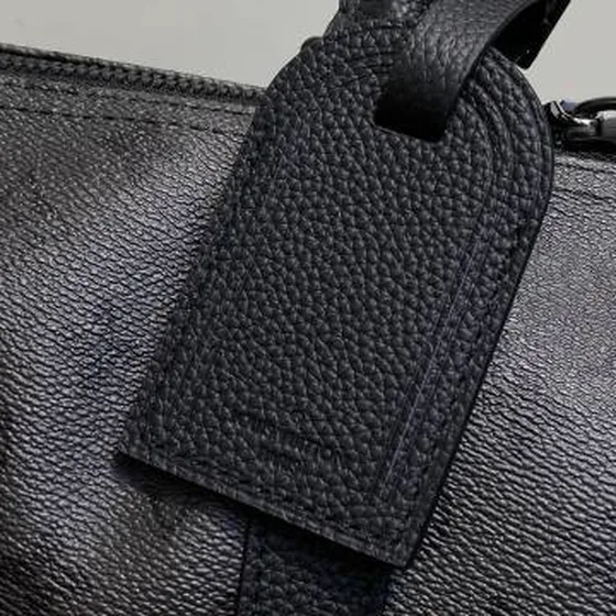 Louis Vuitton Keepall Bandouli re 35 Svart Monogram Midnight läder 35cm travel