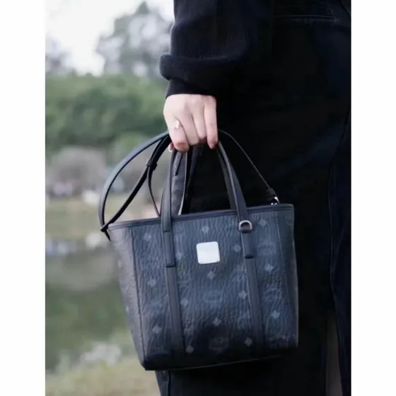 MCM Toni Visetos Mini Shopper Nero Borsa tote