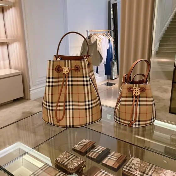 Burberry Tb Check Bucket tas Beige/Briar Bruin Schoudertas