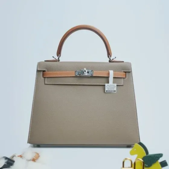 Hermes Kelly Etoupe Brown With Gold Trim Top Handle