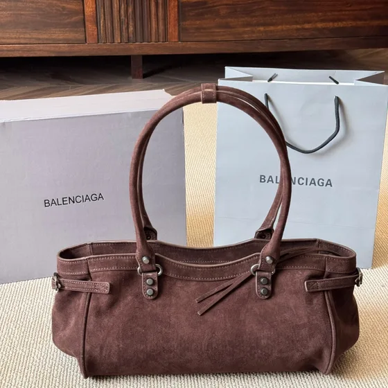 Balenciaga Neo Cagole Small Bolsa de ombro Dark Marrom Bolsa de ombro