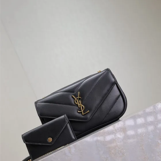 YSL Cassandre Matelassé Envelope Chain Cüzdan Siyah Woc