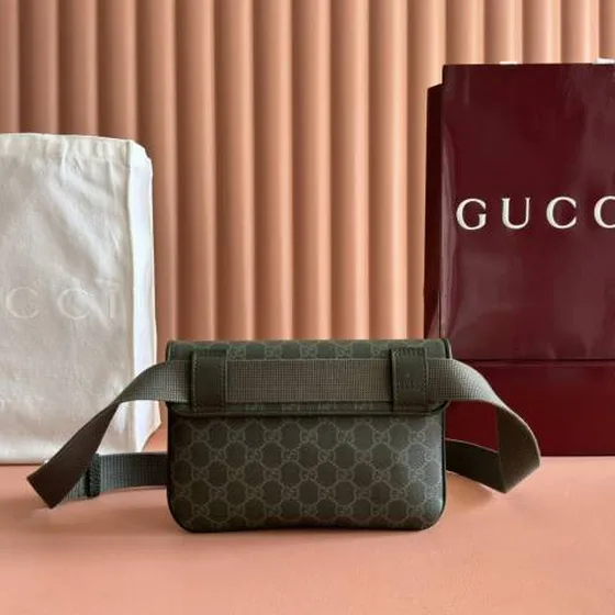 Gucci GG Supreme brown green crossbody