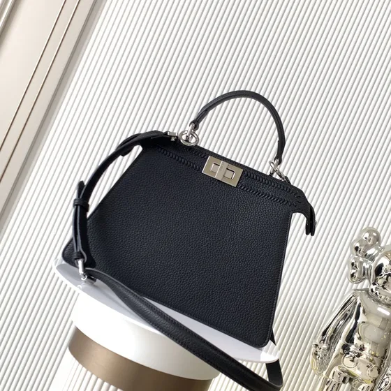 Fendi Peekaboo Iseeu Small Black Top Handle