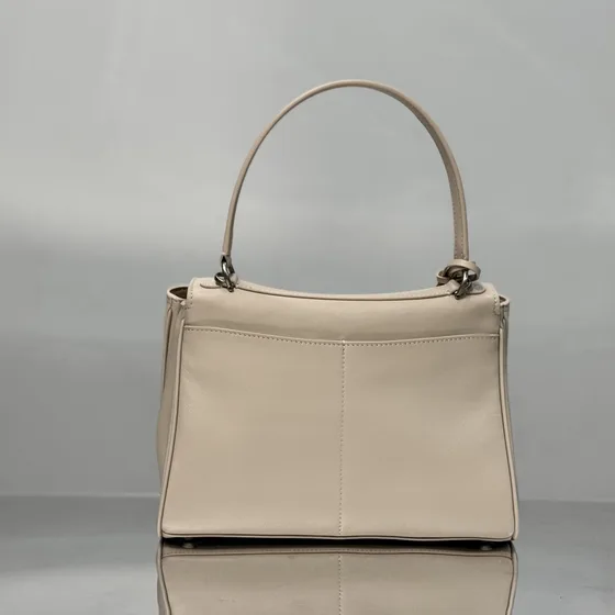 Balenciaga Rodeo Mini Top Handle Bag Light بيج Top Handle