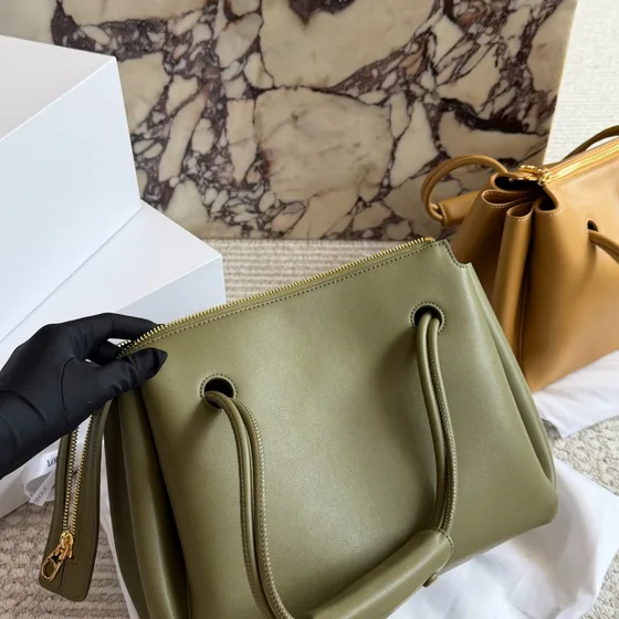 Loewe Cabas Maillon Triomphe Olive أخضر Top Handle