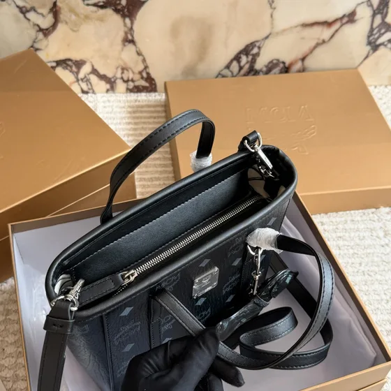 MCM Toni Mini Shopper Hitam Tote Bag