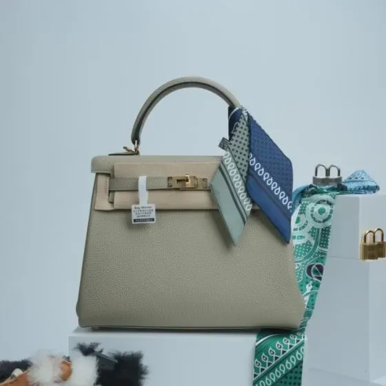 Hermes Kelly Light Gray Top Handle