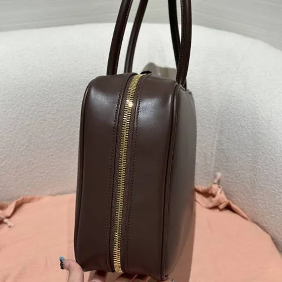 Miu briefcase بني جلد business