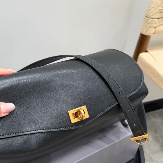 Balenciaga Le 7 Noir Crossbody