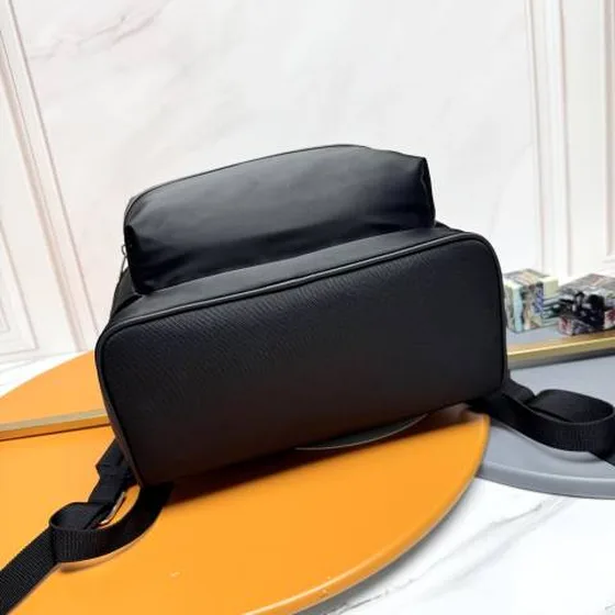 Saint Laurent backpack Hitam everyday