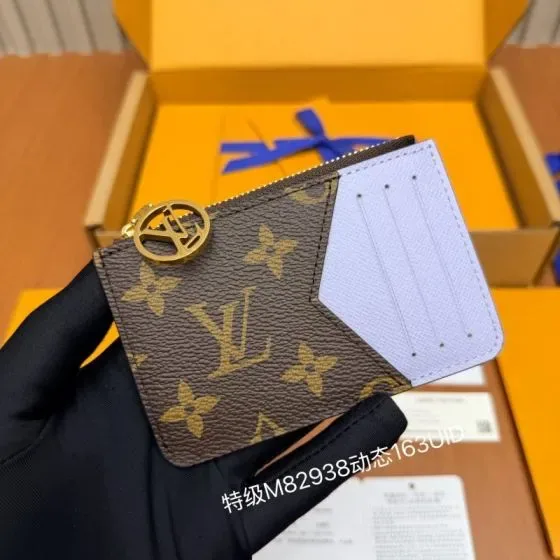 Louis Vuitton M82938 Card Holder Brown Card Holder