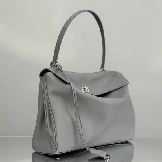 Balenciaga Rodeo Handbag สีเทา Top Handle