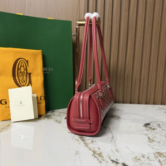 Goyard Saint Martin Bag Merah Shoulder Bag