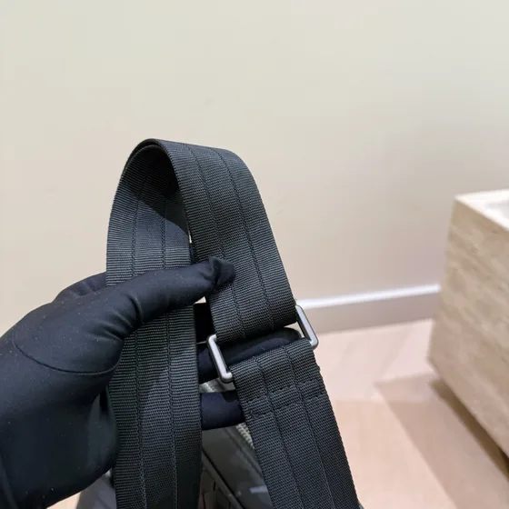 Bottega Veneta Intrecciato Crossbody Bag Black Crossbody