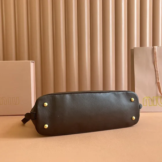 Miu Miu Läder Top-Handle Bag Dark Brun Topphandtag