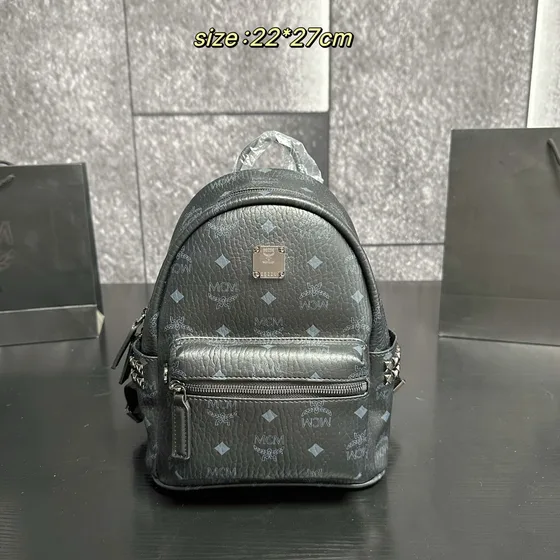 MCM Stark Mochila Cognac Marrón 22*27cm Mochila