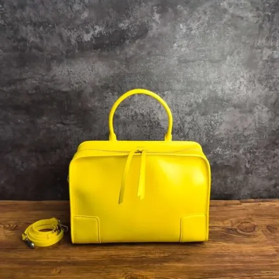 Loewe Amazona 28 Yellow Top Handle