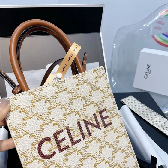 Celine Vertical Cabas Hvid Shoppertasketur