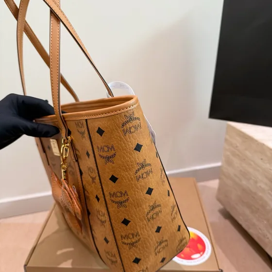 MCM Toni Tote Cognac/بني Tote Bag