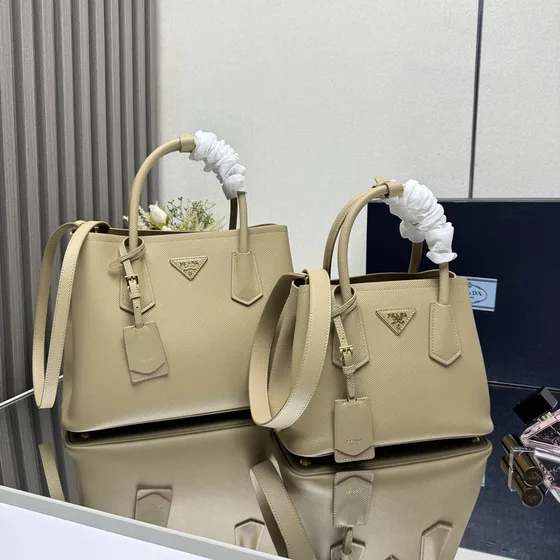 Prada Galleria Saffiano Pelle Tote Multi Borsa tote