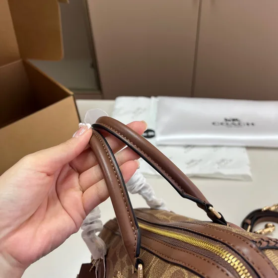Coach Rowan Satchel Brun/Khaki Signature Tophåndtag