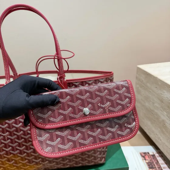 Goyard Saint Louis Burgundy Tote Bag