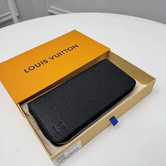 Louis Vuitton N30503 Black 19x10cm everyday
