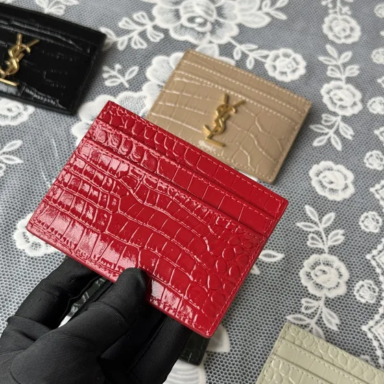 YSL Cassandre Matelassé Card Case Merah Card Holder