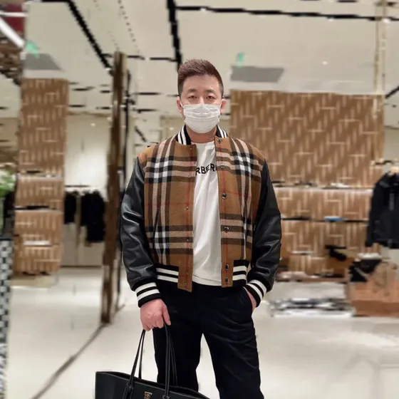 Burberry Tb Tote Bag Hitam Tote Bag