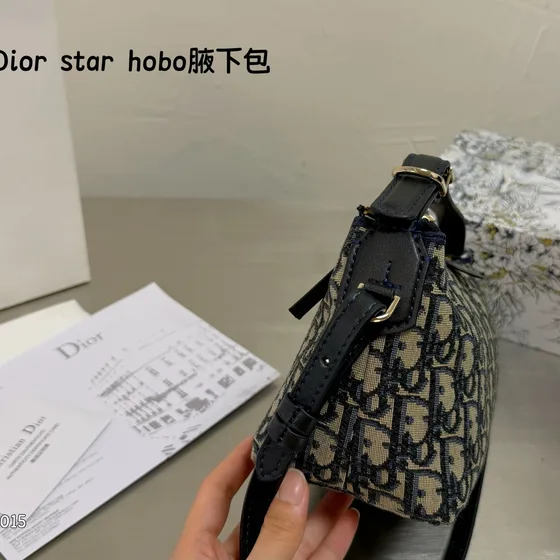 Dior Star Hobo Beige And Hitam Hobo