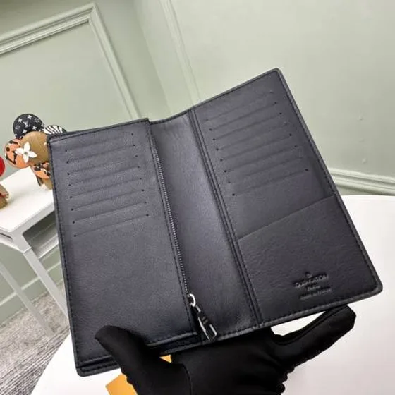 Louis Vuitton M58192 Black 10 x 19 x 2 everyday