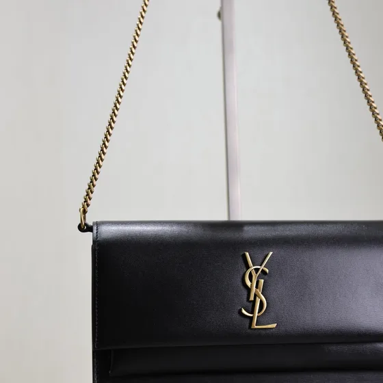 YSL Cassandre Chain Carteira Preto Crossbody
