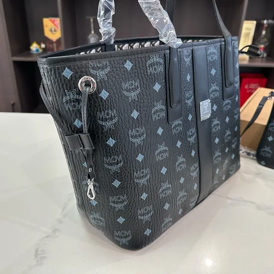 MCM Toni Shopper Tote Schwarz Shoppertasche