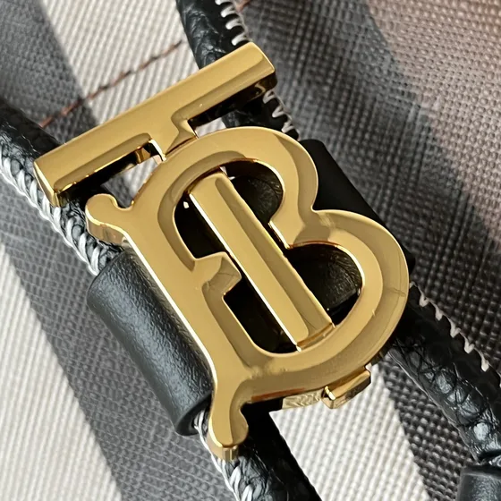 Burberry Tb Bag Svart Check Crossbody