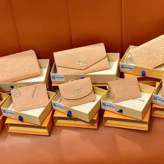 Louis Vuitton Sarah Wallet Beige Wallet