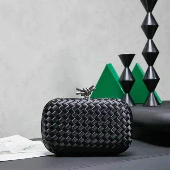 Bottega Veneta Intreccio Knot Clutch Black Clutch