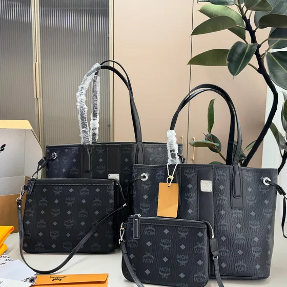 MCM Toni Visetos Tote Light Rosa Shoppertasche