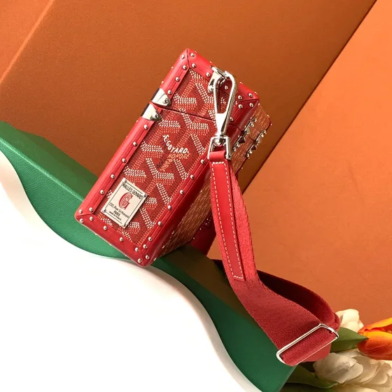 Goyard Cassette Trunk Bag Röd Crossbody